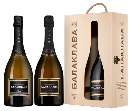 Игристое вино в подарочном наборе из 2-х бутылок Балаклава, Золотая Балка, 0,75 л — Россия