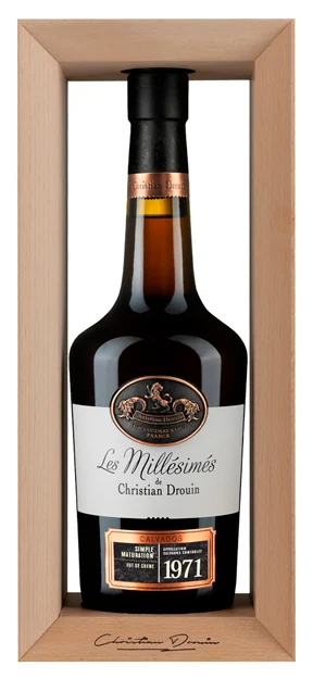 Кальвадос Christian Drouin Calvados 1971 42%, 0,7 л — Франция