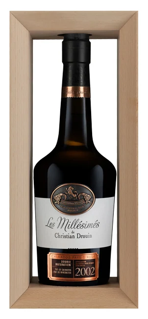 Кальвадос Christian Drouin Calvados Pays d`Auge 2002 42%, 0,7 л — Франция