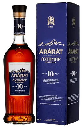 Бренди Арарат Ахтамар 10 лет в подарочной упаковке, 0,5 л — Армения