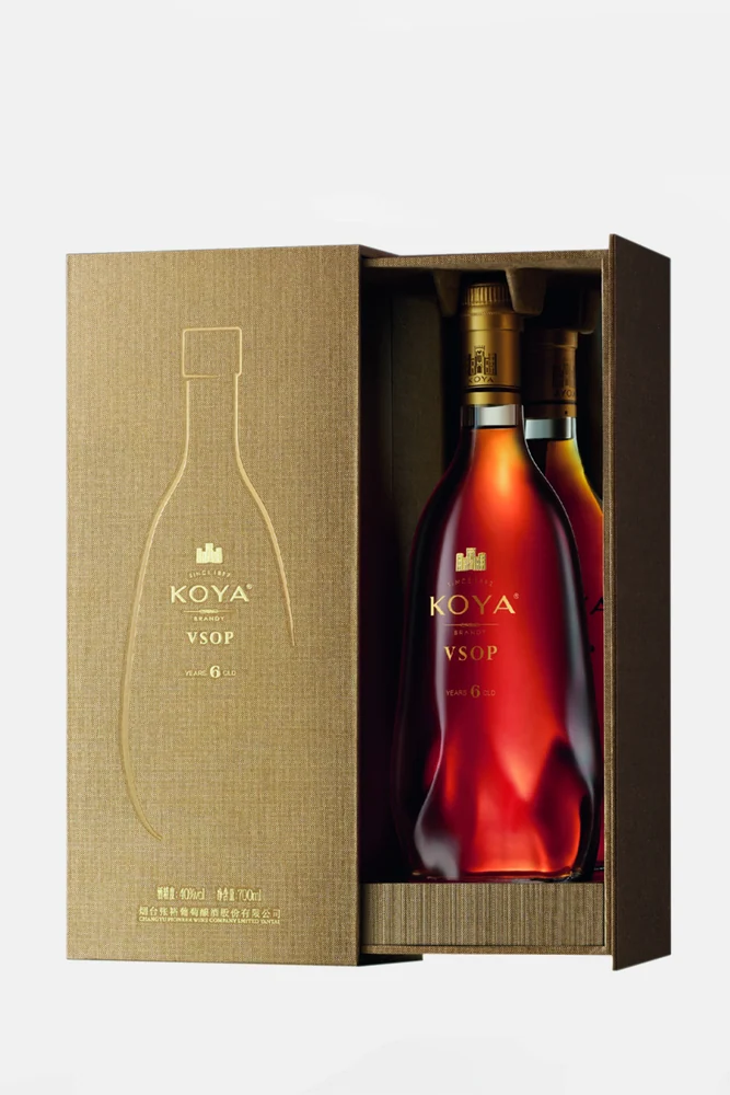Бренди Койя VSOP, в подарочной упаковке, 0,7 л — Китай
