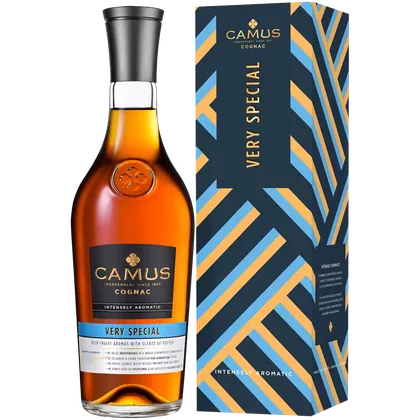 Коньяк Camus VS 0,7 л в подарочной упаковке — Франция