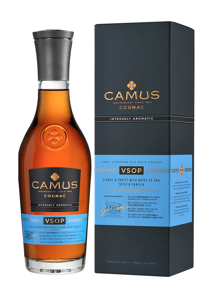 Коньяк Camus VSOP Intensely Aromatic в подарочной упаковке, 0,5 л — Франция