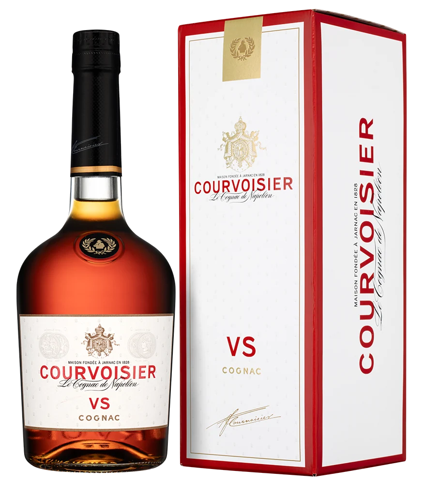 Коньяк Courvoisier VS в подарочной упаковке, 2022, 0,7 л — Франция