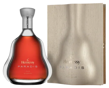 Коньяк Hennessy Paradis в подарочной упаковке, 1996, 0,7 л — Франция