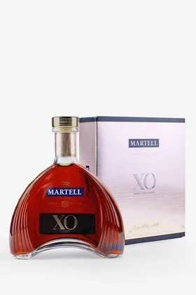 Коньяк Мартель XO, в подарочной упаковке, 0,7 л — Франция