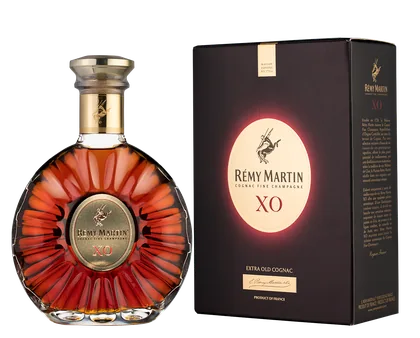 Коньяк Remy Martin XO в подарочной упаковке, 2011, 0,7 л — Франция