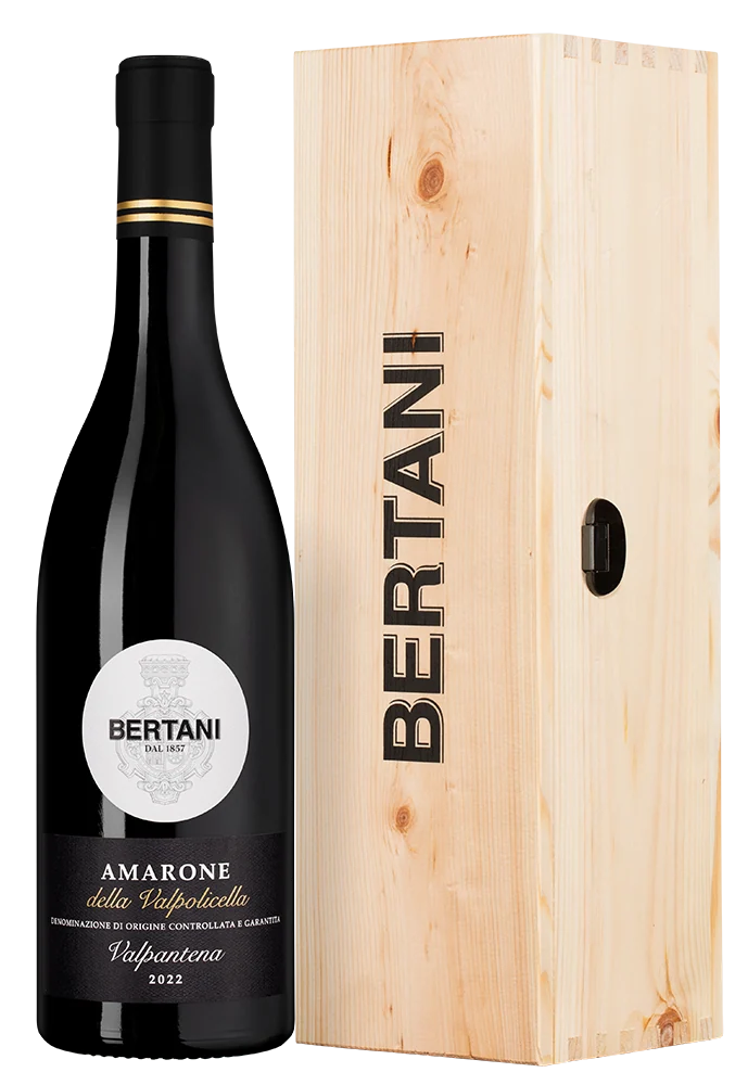 Вино Amarone della Valpolicella Valpantena в подарочной упаковке, Bertani, 0,75 л — Италия