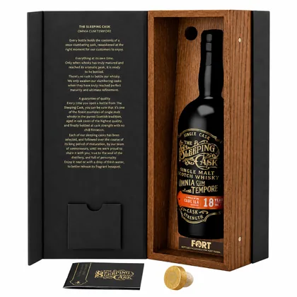 Односолодовый виски The Sleeping Cask Caol Ila 18 YO (gift box), 0,7 л — Шотландия