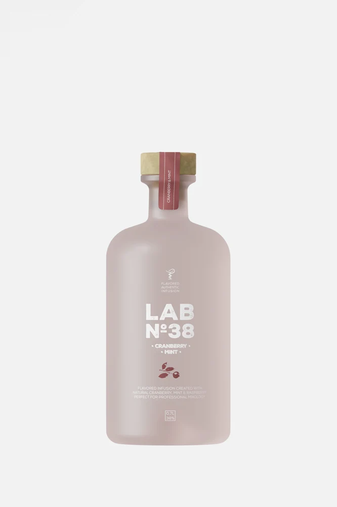 Вкусовая водка LAB№38, клюква, мята, 0,7 л — Россия