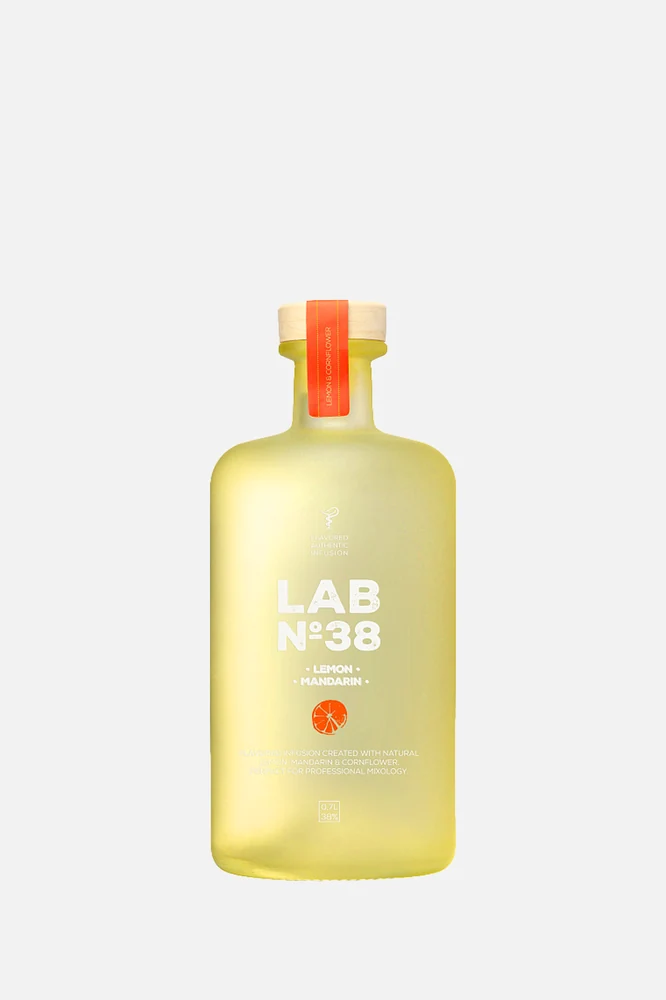 Вкусовая водка LAB№38, лимон, мандарин, 0,7 л — Россия